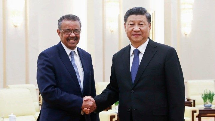 Ông Tedros gặp Chủ tịch Trung Quốc Tập Cận Bình tháng Một năm nay. Ảnh: Ju Peng Xinhua / eyevine / Redux.