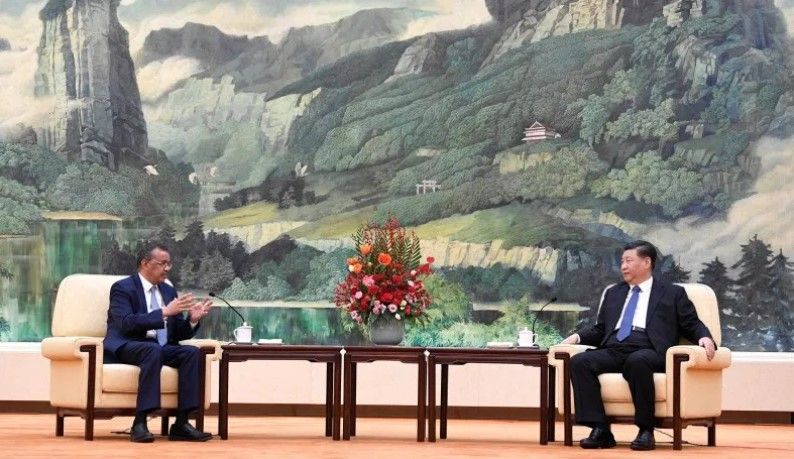 Tổng giám đốc WHO gặp Chủ tịch Trung Quốc Tập Cận Bình tại Bắc Kinh, ngày 28/1/2020. Ảnh: Reuters.