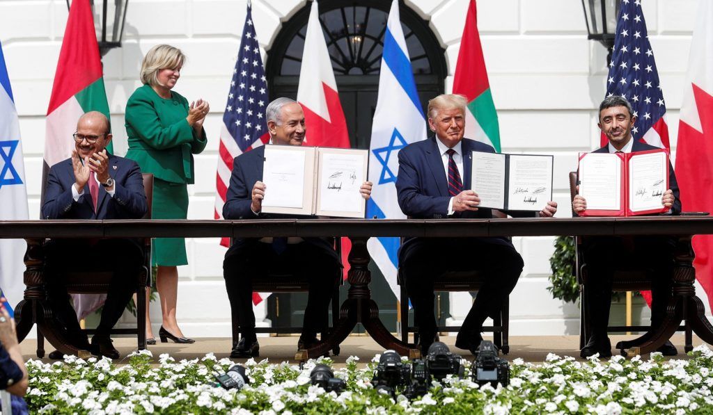 Lễ ký Hiệp định Abrahams tại Nhà Trắng giữa Bahrain, Israel, Mỹ và UAE, ngày 15/9/2020. Ảnh: Tom Brenner/Reuters.