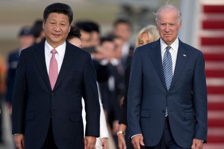 Joe Biden trong một cuộc gặp với Chủ tịch Trung Quốc Tập Cận Bình. Ảnh: WSJ.