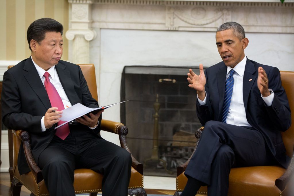 Tổng thống Mỹ Barack Obama tiếp Chủ tịch Trung Quốc Tập Cận Bình tại Nhà Trắng năm 2015. Ảnh: Getty.